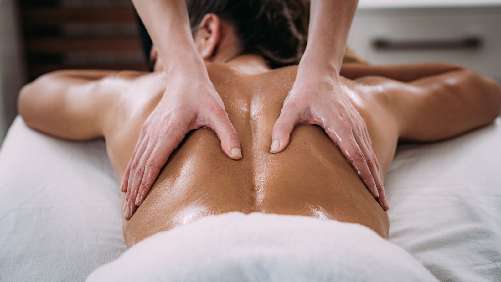 The Vital Role of business trip massage in Fitness Recovery